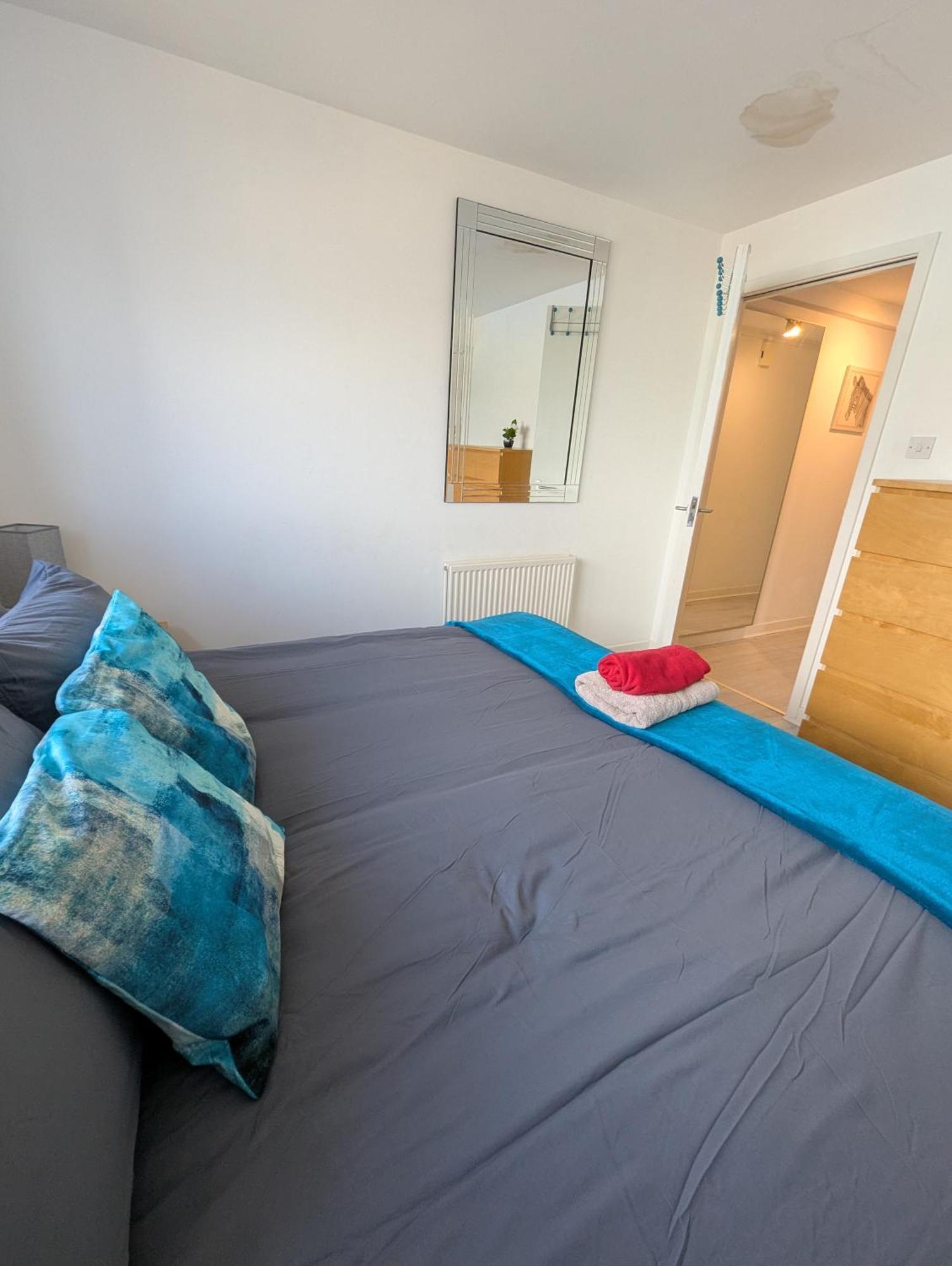 Glasgow City Centre Waterfront Apartment Екстер'єр фото