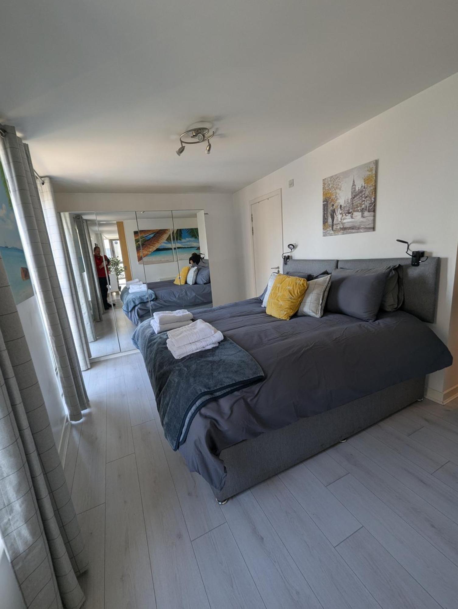 Glasgow City Centre Waterfront Apartment Екстер'єр фото
