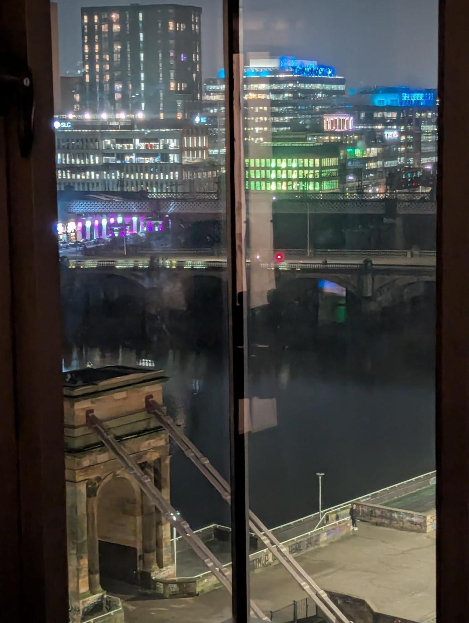 Glasgow City Centre Waterfront Apartment Екстер'єр фото